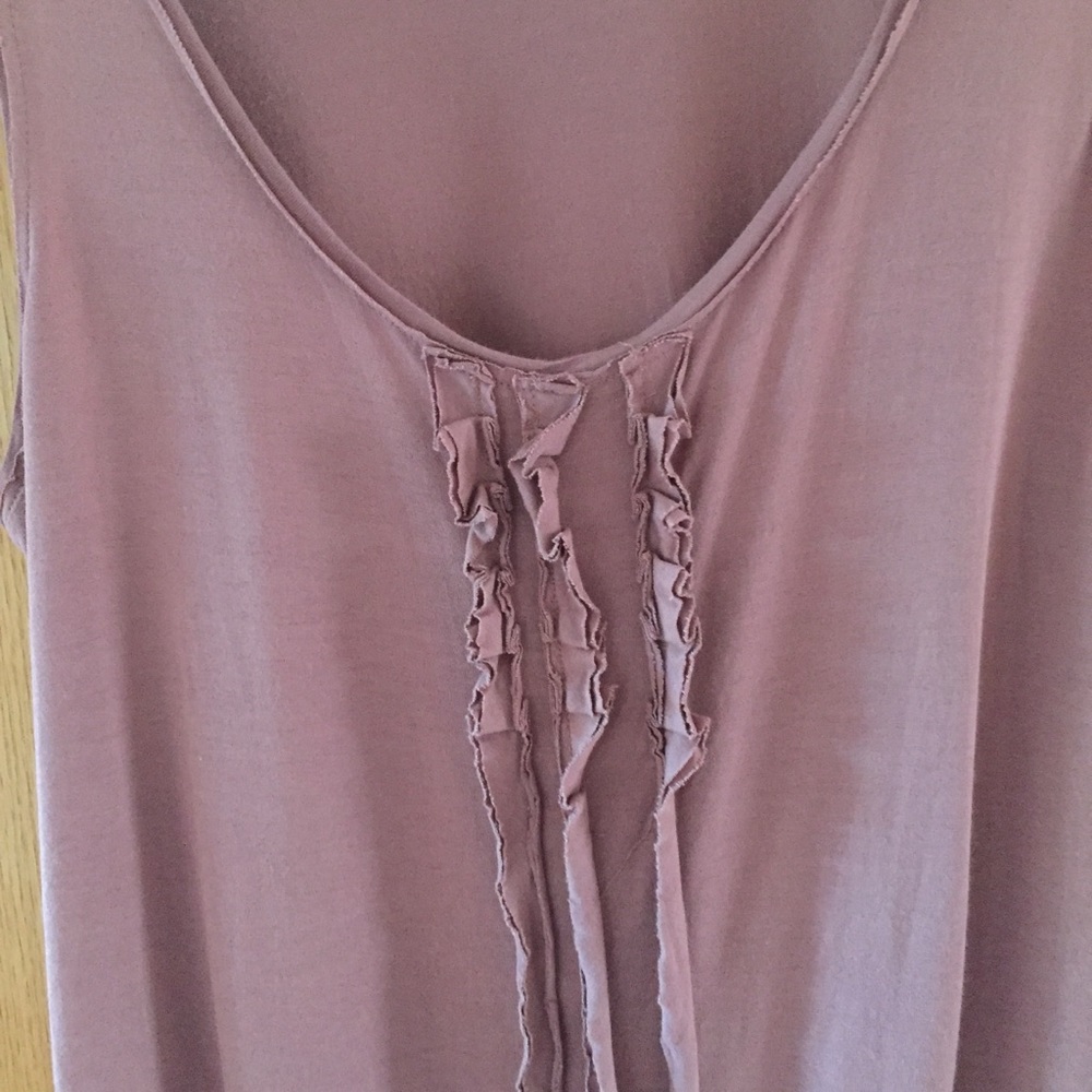 LOFT Ruffled Tank - Picture 3 of 4